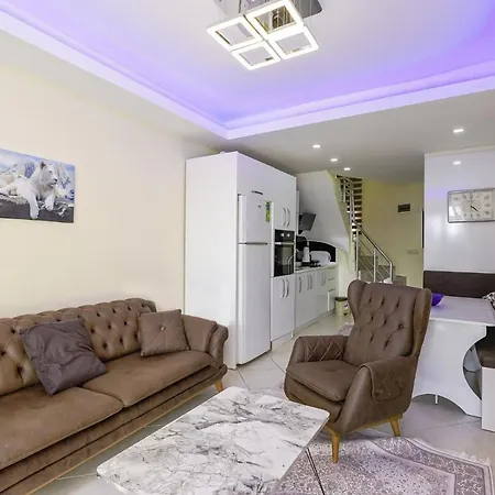 Apartment Chic W Patio 5 Min To In Antalya